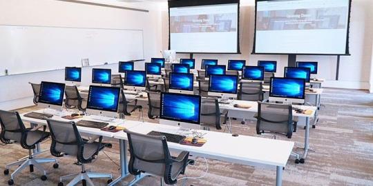 Cardinal Hall IT Training Room